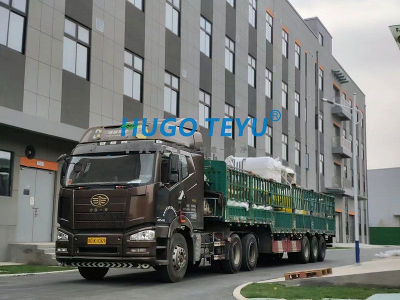 水處理設(shè)備到達(dá)客戶現(xiàn)場(chǎng)